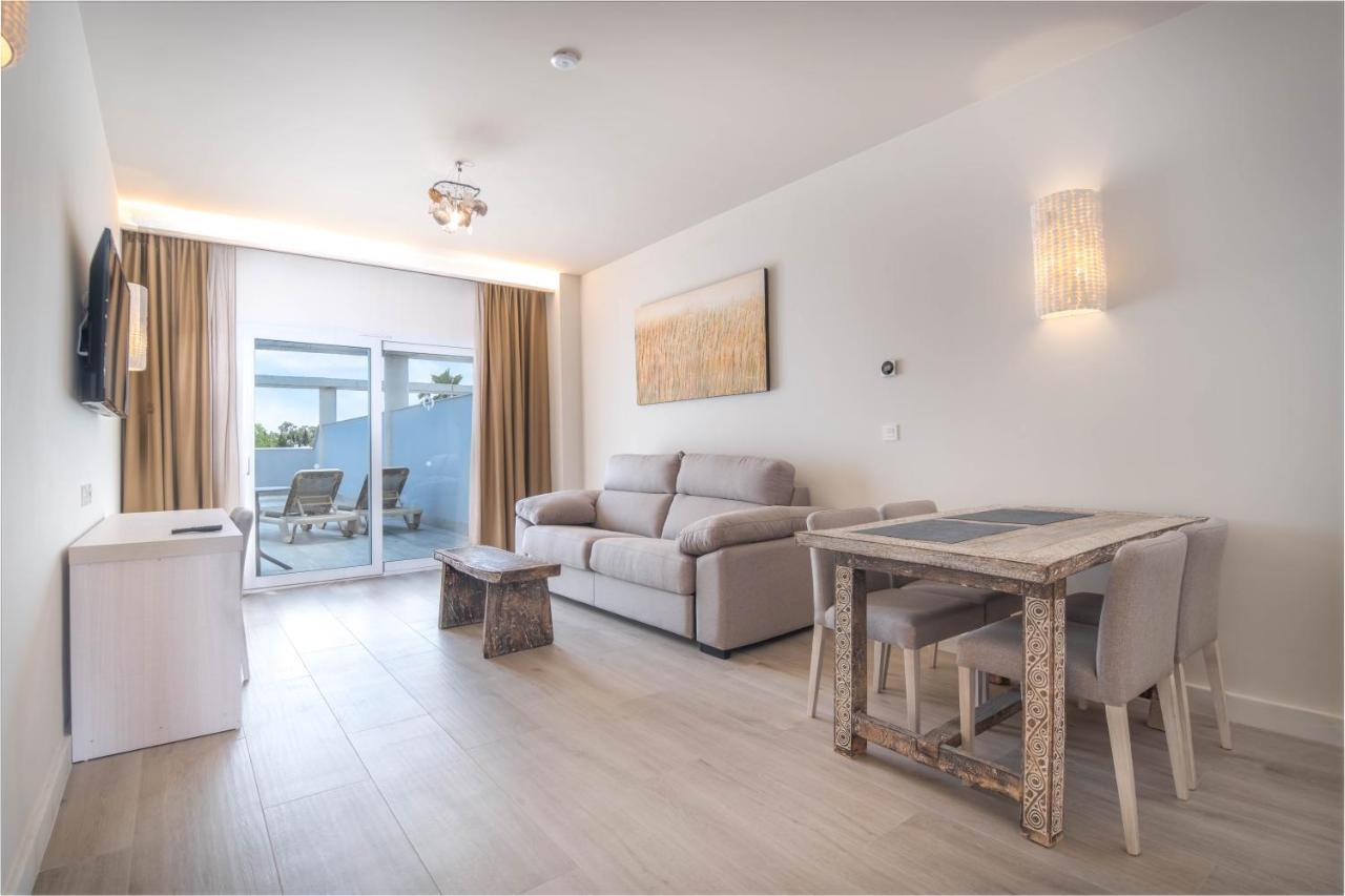 Aljarafe Suites By Qhotels Gelves Eksteriør bilde